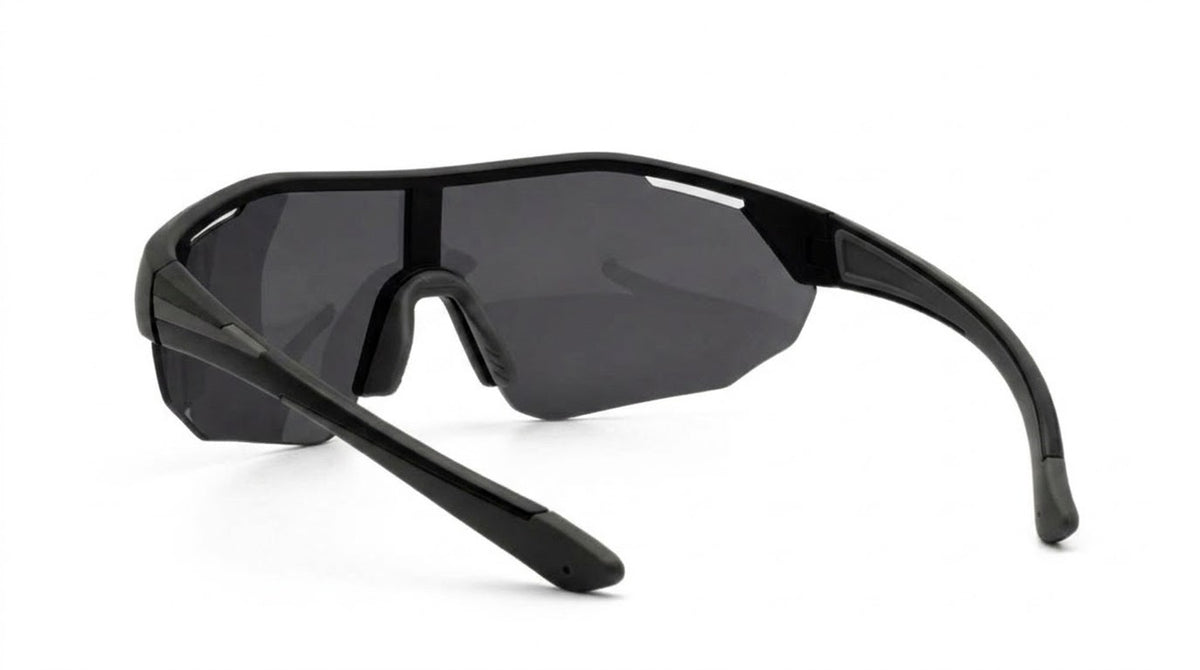 AERO — Black