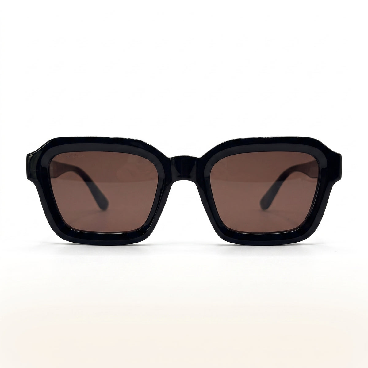 VAULT — Black-Brown